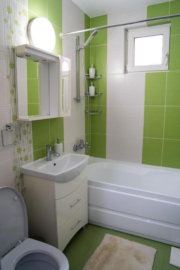 Ultracentral Golden Apartament 2 Suceava Eksteriør bilde