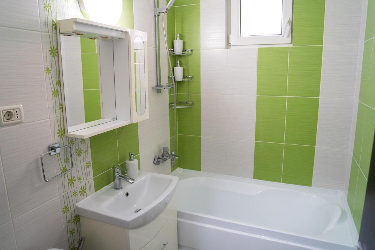 Ultracentral Golden Apartament 2 Suceava Eksteriør bilde