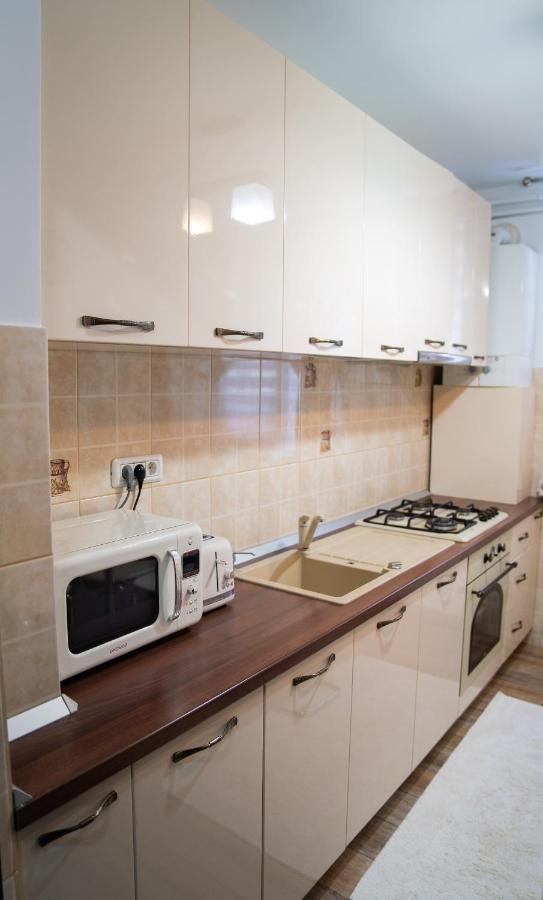 Ultracentral Golden Apartament 2 Suceava Eksteriør bilde